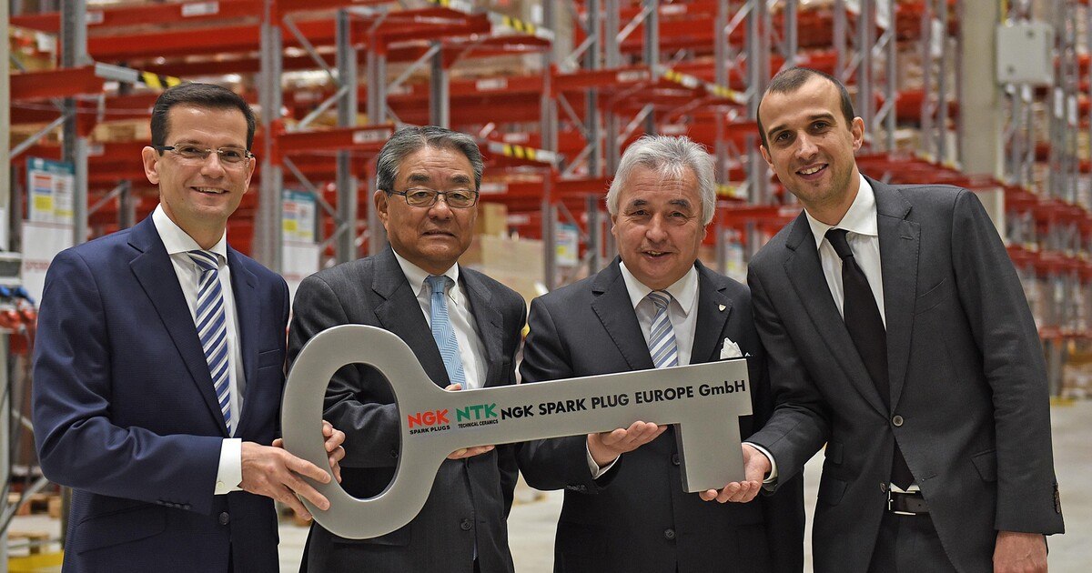 NGK eröffnet Logistikzentrum