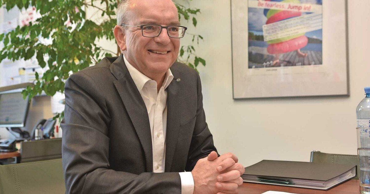 Kia stärkt das klassische Autohaus