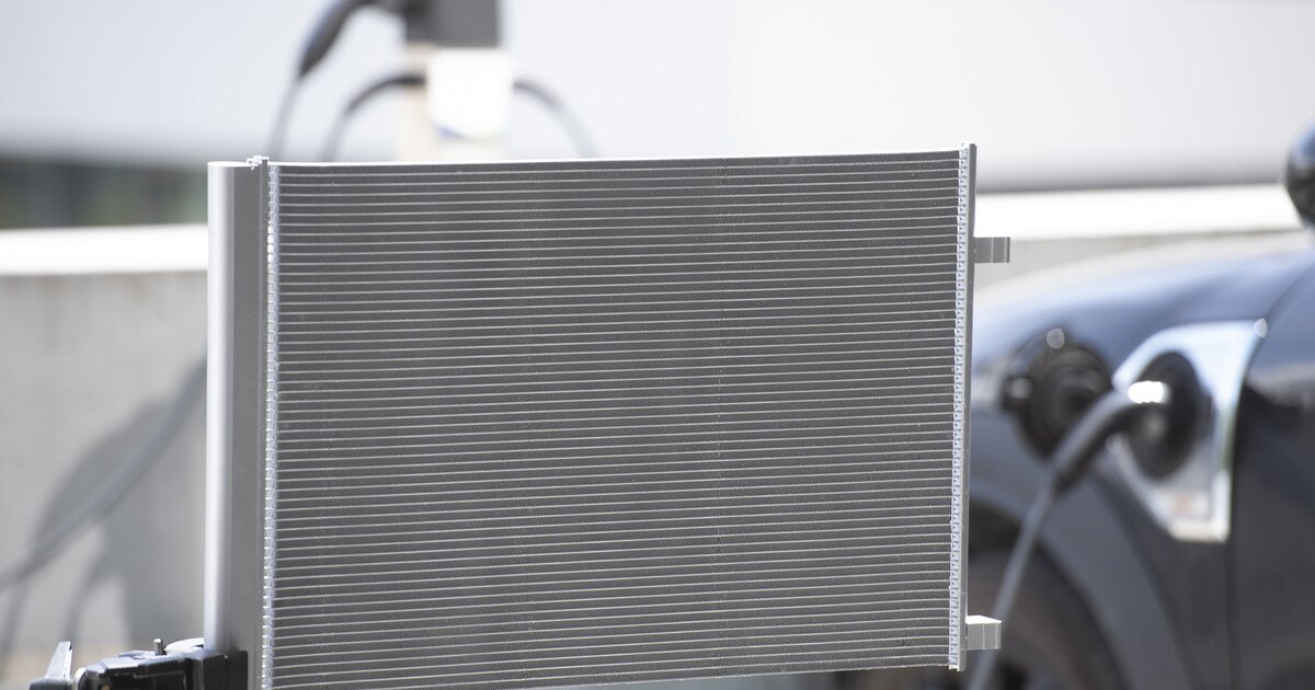 Mahle: Neuer Kondensator beschleunigt E-Auto-Ladung
