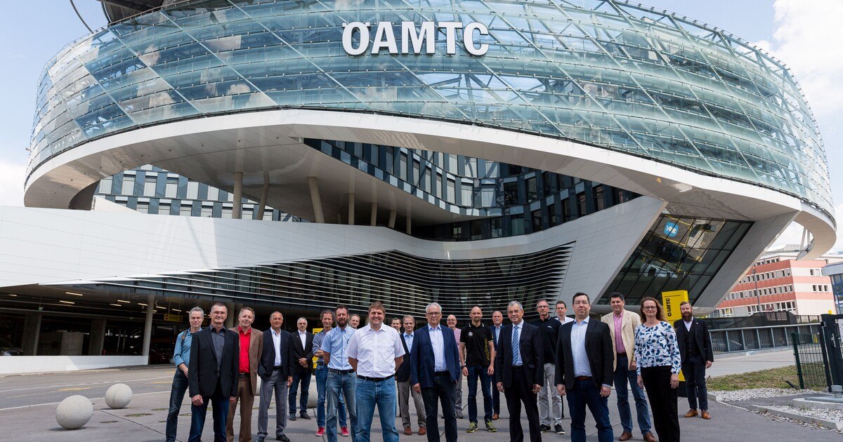 ÖAMTC zeigt sich fit für E-Mobilität