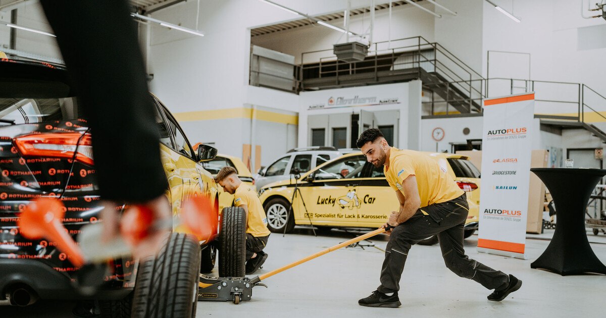 Österreicher stellen Weltrekord im Reifenwechseln auf