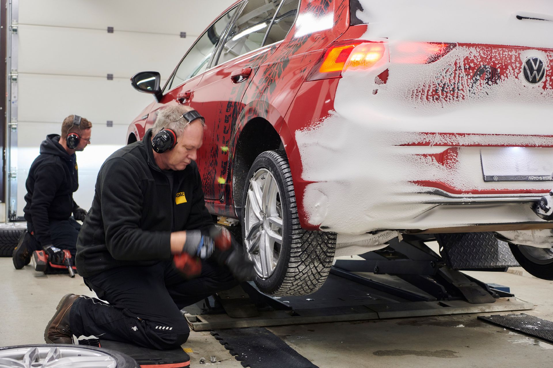 Ganzjahresreifen: Licht und Schatten