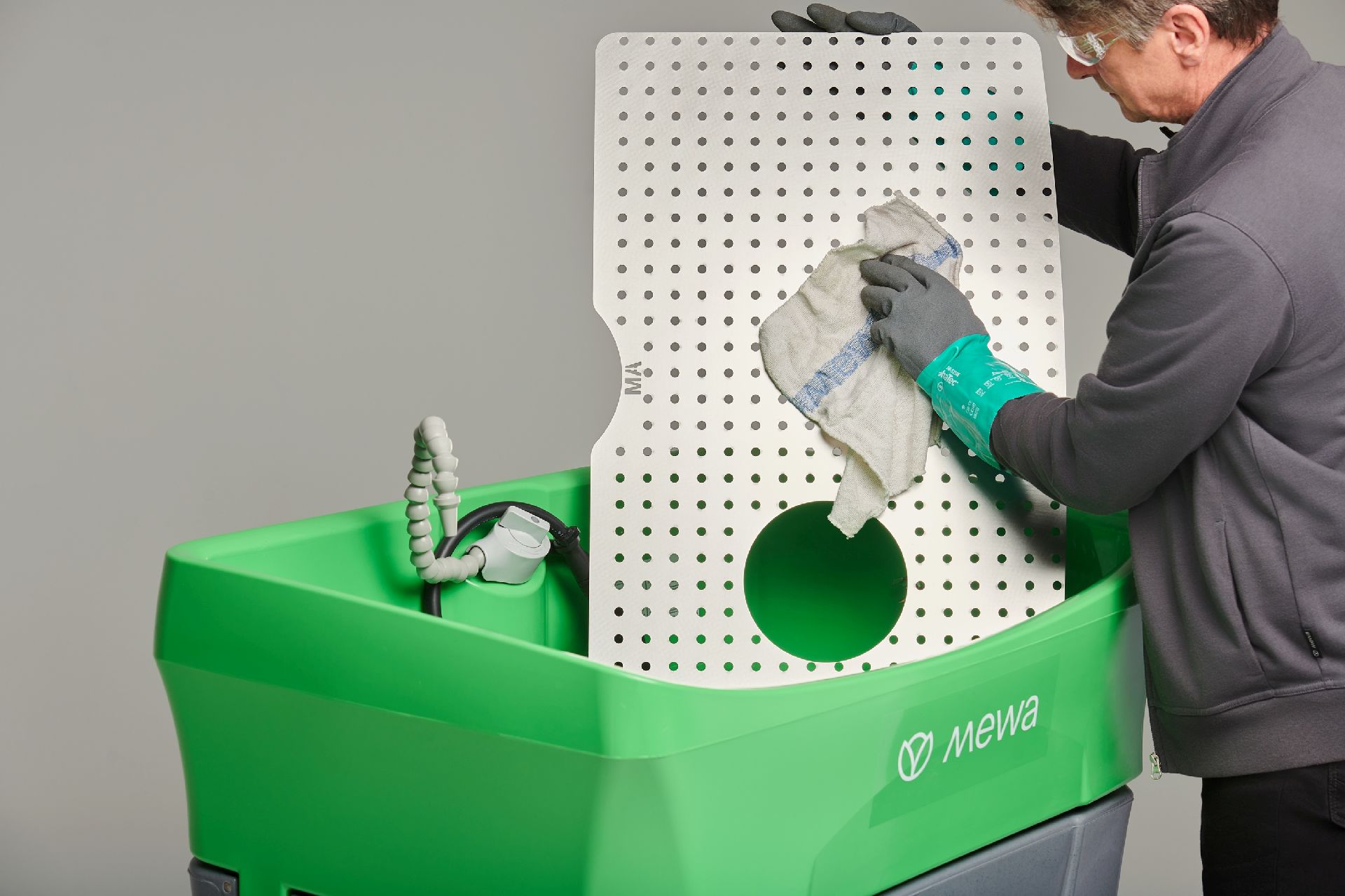 VOC-freie Teilereinigung von Mewa